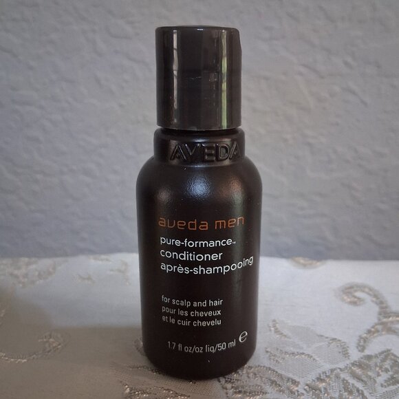 Aveda Men's Bundle Pure-formance Exfoliating Shampoo, Pomade, & Grooming Kit - Picture 12 of 15